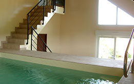 Piscine intérieure épurée - Dordogne